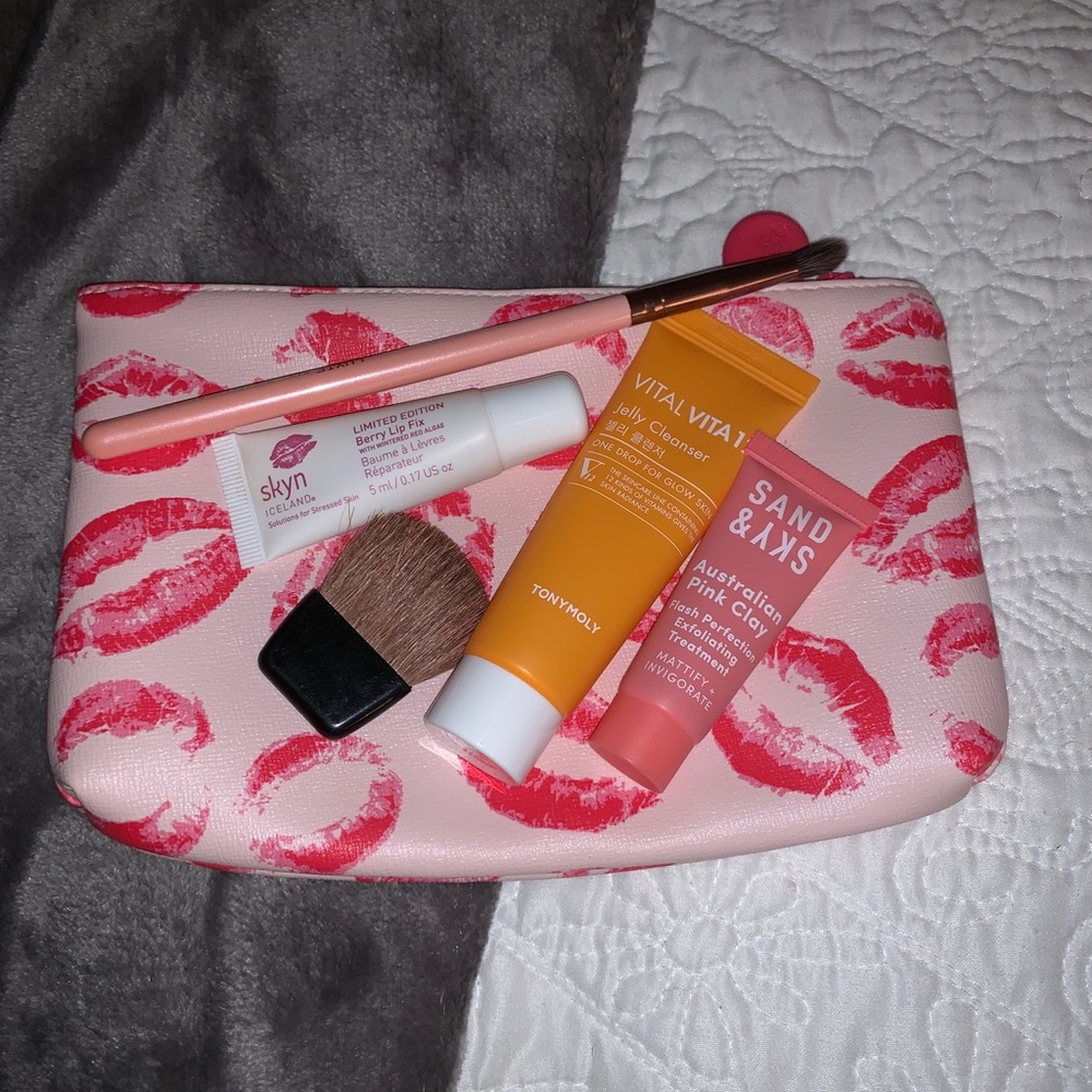 Ipsy glam bag!